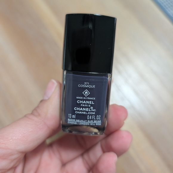 Chanel Nail Color - Picture 4 of 4